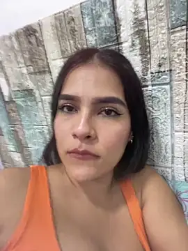 Snapshot of Valery_lux16 chatting on December 4, 2025, 8:30 pm Valery lux16 online show from December 4, 2025, 8:30 pm