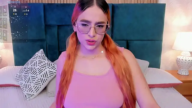 Snapshot of Amber_kiss_ chatting on October 1, 2025, 6:34 pm Amber kiss online show from October 1, 2025, 6:34 pm