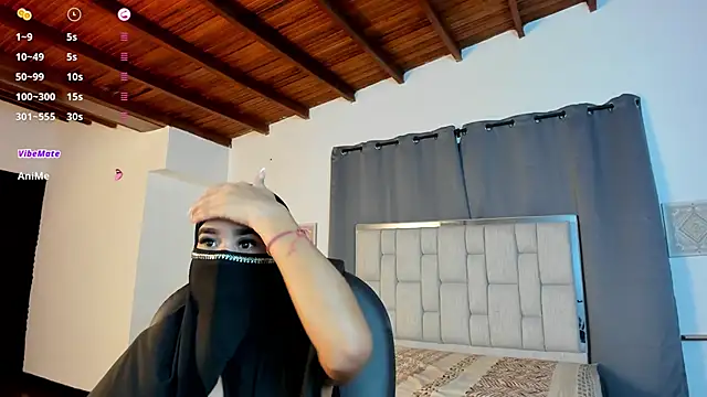 kalila latif online show from November 10, 2025, 3:11 am