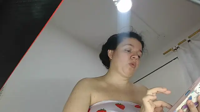 Snapshot of Alice_pussyhairy chatting on October 29, 2025, 7:29 am Alice pussyhairy online show from October 29, 2025, 7:29 am