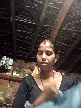 Snapshot of Kirti_k chatting on September 24, 2025, 4:57 pm Kirti k online show from September 24, 2025, 4:57 pm