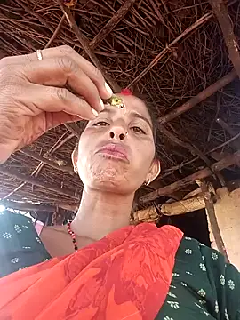 Snapshot of Kirti_k chatting on October 7, 2025, 6:36 am Kirti k online show from October 7, 2025, 6:36 am