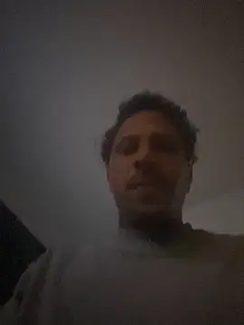 Snapshot of smuckle899 chatting on October 15, 2025, 11:13 pm smuckle899 online show from October 15, 2025, 11:13 pm