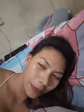 Prettypreggy online show from May 20, 2026, 2:58 pm
