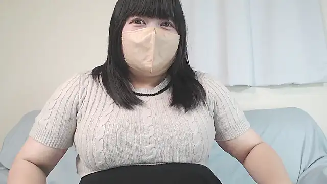 Snapshot of YUA_Fcup_18_ chatting on October 16, 2025, 10:45 am YUA Fcup 18 online show from October 16, 2025, 10:45 am