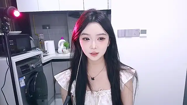 Miao-Maimiao online show from October 3, 2025, 4:30 pm