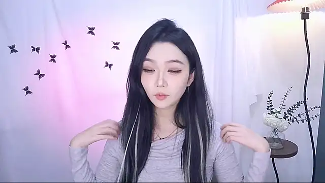 Miao-Maimiao online show from November 21, 2025, 12:37 pm