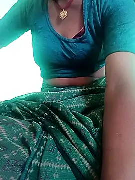 Cuty sunena online show from January 12, 2026, 9:38 am