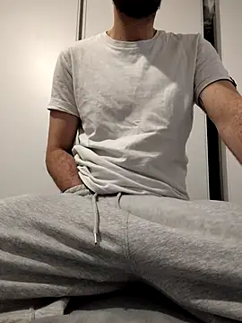 AD Vu online show from November 6, 2025, 7:51 pm