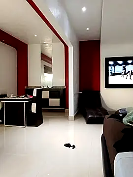 Snapshot of transreyna chatting on March 1, 2025, 1:40 pm transreyna online show from March 1, 2025, 1:40 pm