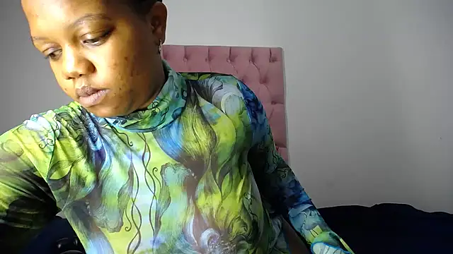 Snapshot of Juiceybileh chatting on February 17, 2026, 7:33 pm Juiceybileh online show from February 17, 2026, 7:33 pm