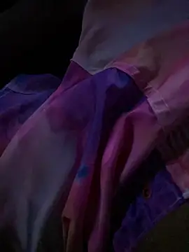 lukaas-69 online show from November 9, 2025, 8:02 pm