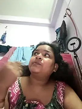 Deborbhavi222 online show from May 20, 2026, 3:53 pm