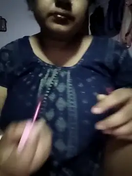Deborbhavi222 online show from May 21, 2026, 4:37 pm