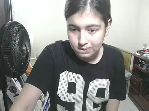 Mirage Sertori online show from December 3, 2025, 9:14 pm