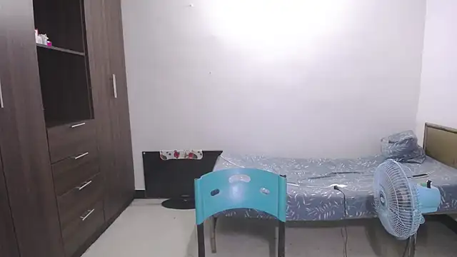 Snapshot of Mirage_Sertori chatting on March 18, 2026, 12:03 am Mirage Sertori online show from March 18, 2026, 12:03 am