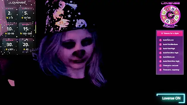 ChristinaFivePlus online show from November 12, 2025, 1:43 am