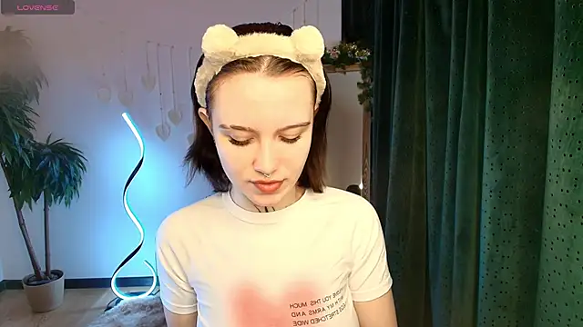 Snapshot of Elastikisss chatting on December 15, 2025, 2:28 am Elastikisss online show from December 15, 2025, 2:28 am