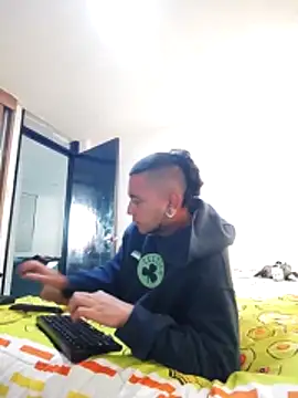 Carlandelli1 online show from February 12, 2026, 3:01 pm