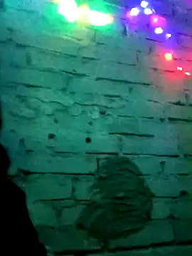 HungHangup online show from November 7, 2025, 4:11 pm