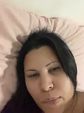 elisacnasc online show from December 4, 2025, 4:11 am