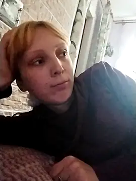 Snapshot of Ponka2011 chatting on September 23, 2025, 5:25 am Ponka2011 online show from September 23, 2025, 5:25 am