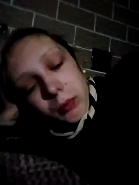 Snapshot of Ponka2011 chatting on November 21, 2025, 1:48 am Ponka2011 online show from November 21, 2025, 1:48 am