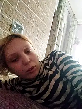 Snapshot of Ponka2011 chatting on October 30, 2025, 6:12 am Ponka2011 online show from October 30, 2025, 6:12 am