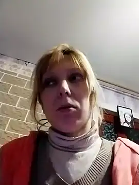 Snapshot of Ponka2011 chatting on February 4, 2026, 5:46 am Ponka2011 online show from February 4, 2026, 5:46 am