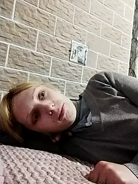 Snapshot of Ponka2011 chatting on September 28, 2025, 4:52 am Ponka2011 online show from September 28, 2025, 4:52 am