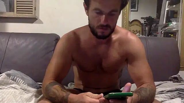 Snapshot of PabloelBraquemart chatting on July 15, 2026, 10:39 pm PabloelBraquemart online show from July 15, 2026, 10:39 pm