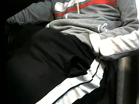 Snapshot of VikernesCam chatting on February 26, 2026, 2:11 am VikernesCam online show from February 26, 2026, 2:11 am