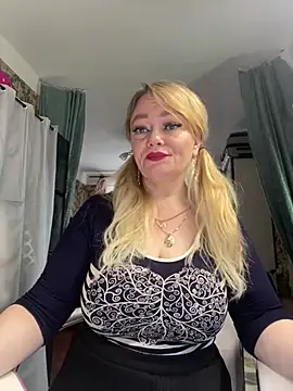 Sweet-blonde online show from March 9, 2026, 1:36 pm