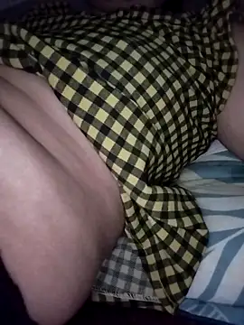 Penny-y online show from November 18, 2025, 9:51 pm