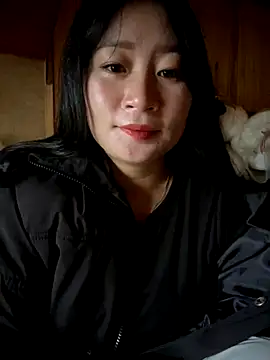 violet-00 online show from October 22, 2025, 1:16 am