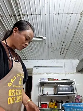 Snapshot of xuxulovezz chatting on October 19, 2025, 2:14 am xuxulovezz online show from October 19, 2025, 2:14 am