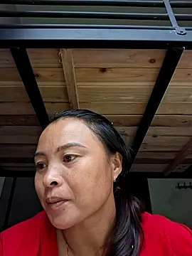 Snapshot of xuxulovezz chatting on October 26, 2025, 4:46 am xuxulovezz online show from October 26, 2025, 4:46 am