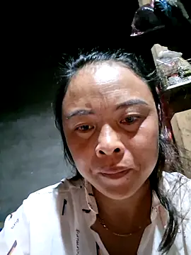 Snapshot of xuxulovezz chatting on October 10, 2025, 7:58 pm xuxulovezz online show from October 10, 2025, 7:58 pm