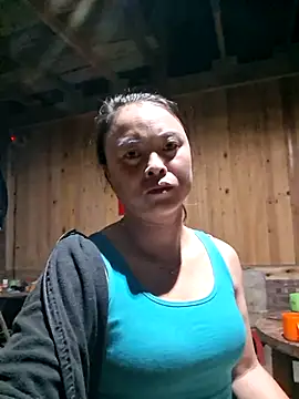 Snapshot of xuxulovezz chatting on October 7, 2025, 1:01 pm xuxulovezz online show from October 7, 2025, 1:01 pm