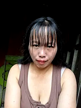 helenzz online show from October 2, 2025, 12:58 am