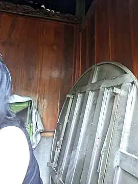 helenzz online show from October 8, 2025, 5:20 am