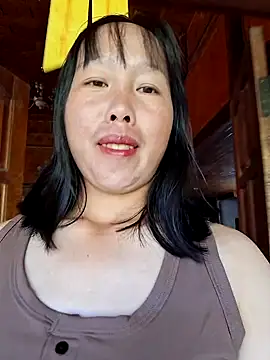 helenzz online show from September 24, 2025, 1:35 am