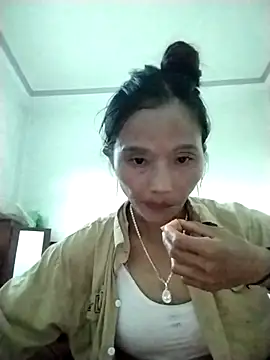 abigail-00 online show from October 26, 2025, 9:42 am