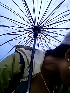 abigail-00 online show from November 18, 2025, 1:54 am