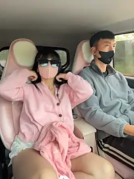 helen-my online show from November 27, 2025, 9:32 am