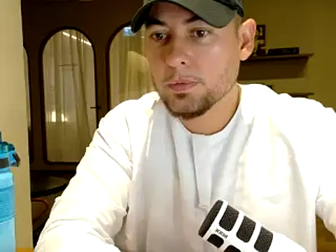 Snapshot of maximus888A chatting on September 23, 2025, 4:25 pm maximus888A online show from September 23, 2025, 4:25 pm