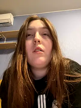 Snapshot of LOVELY_BETTY_Tq chatting on September 29, 2025, 6:46 pm LOVELY BETTY Tq online show from September 29, 2025, 6:46 pm