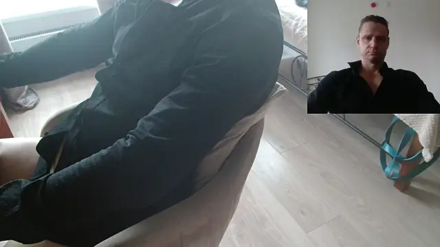 Freeze Fire online show from November 10, 2025, 8:30 am