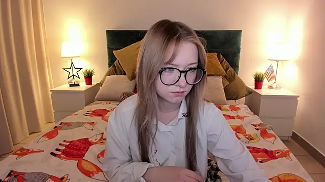 elliupp online show from October 9, 2025, 8:26 am