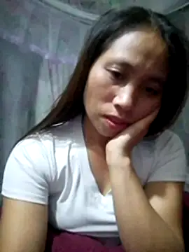 ruby-00 online show from November 21, 2025, 1:21 pm